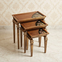 Honey-Brown Slatted Nesting Tables – Floral Corner Accent