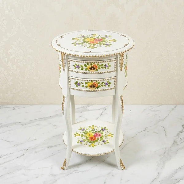 Ivory Round Table – Multicolor Floral Bouquet Design